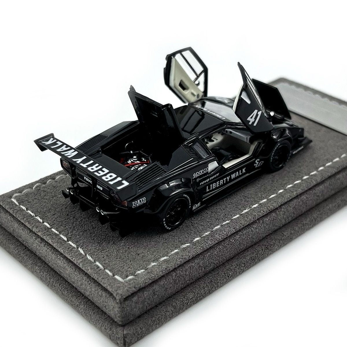 Topart 1:64 LBWK Lamborghini Countach #41 Diecast Alloy Collectible Model Car