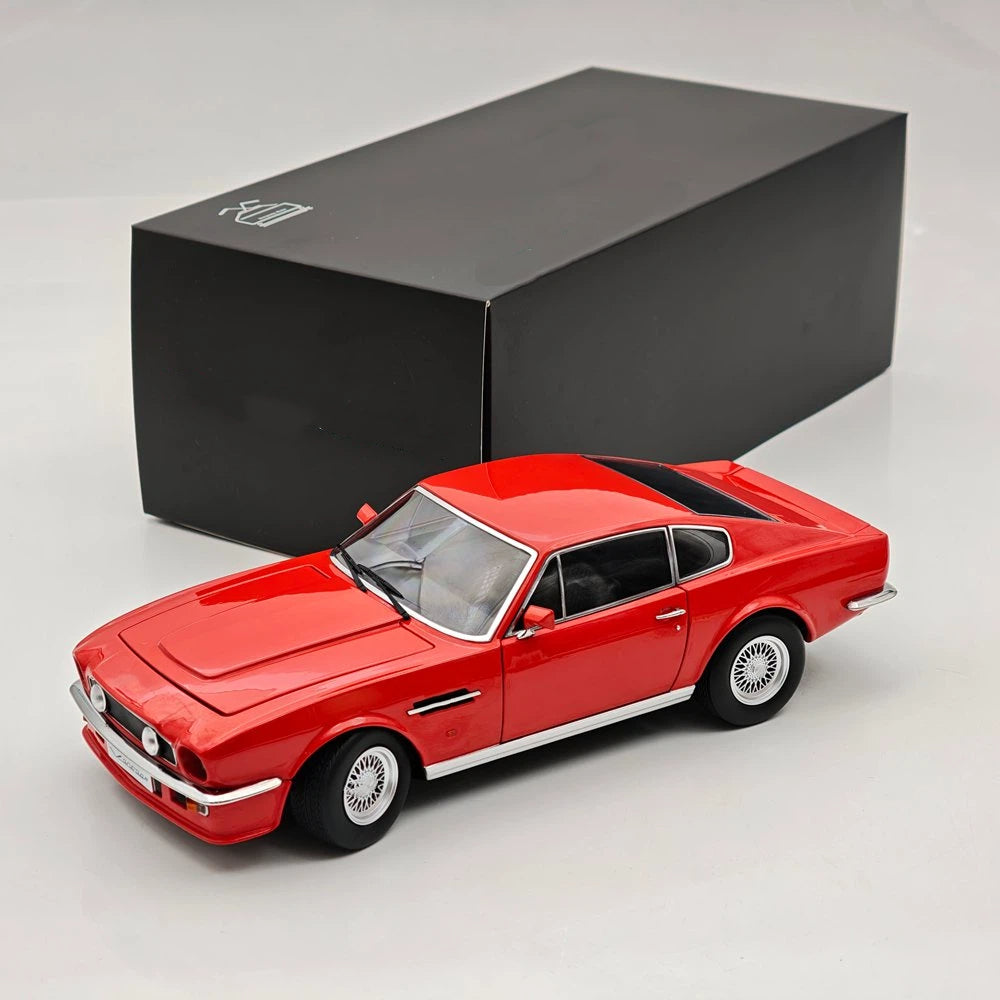 Xiaoguang 1/18 V8 Vantage 007 Movie Edition Metal Diecast Model Car Limited Collection Gifts Display