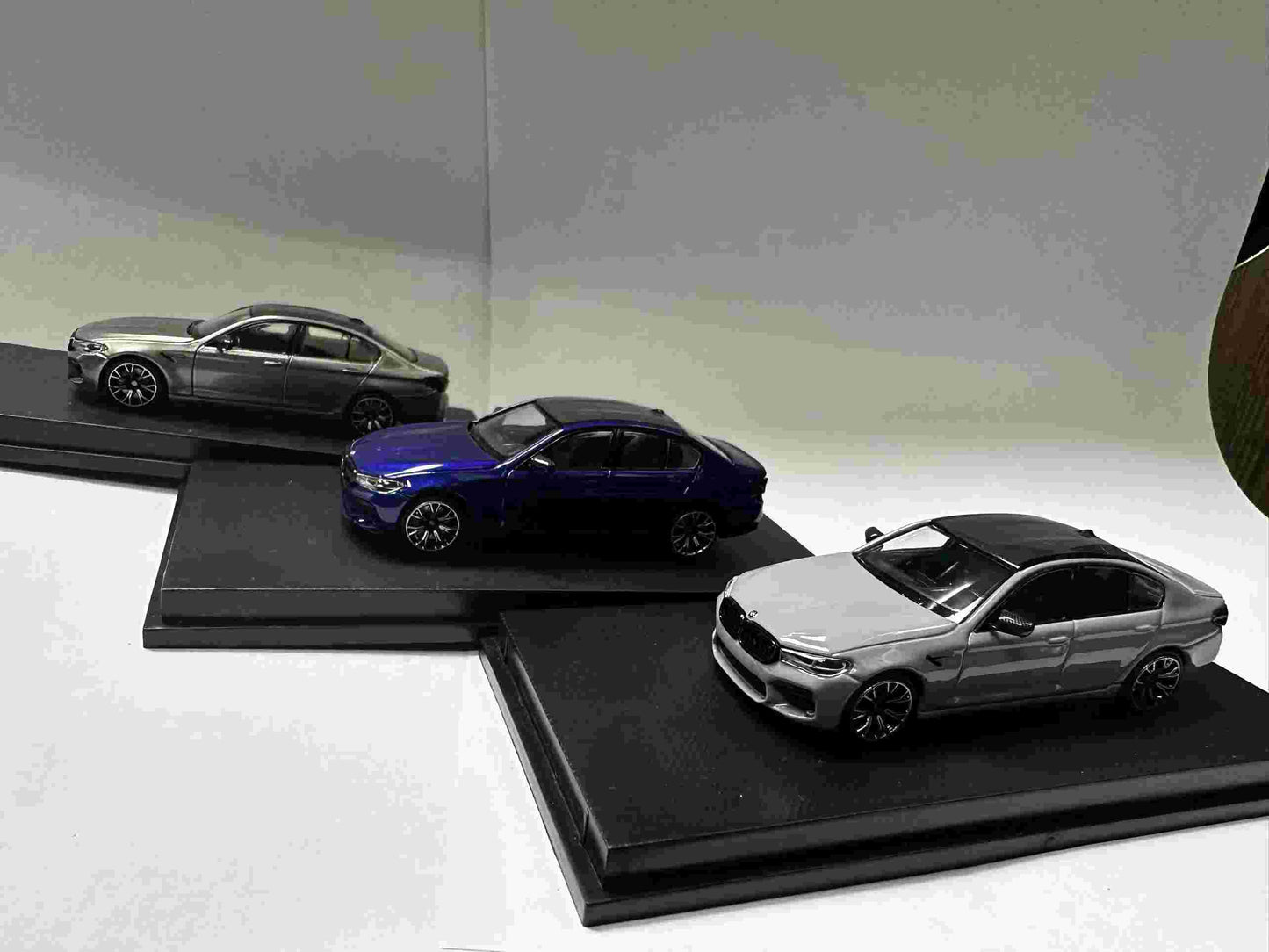 MJ 1:64 BMW M5 SF90 White Widebody Supercar Diecast Toys Car Model Gifts Limited 999