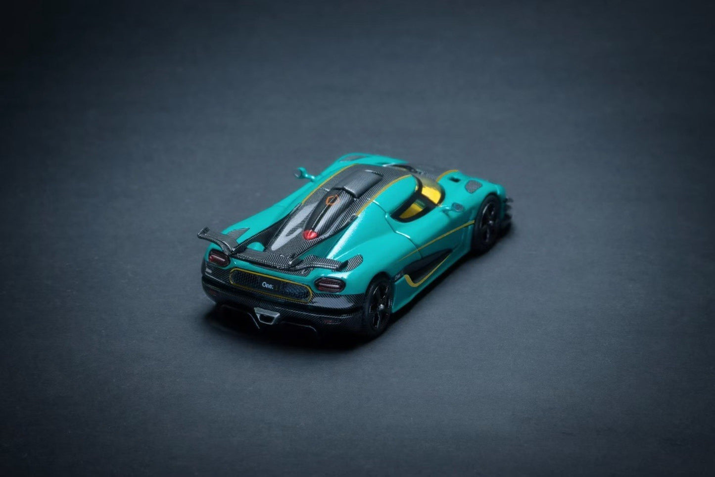MJ 1/64 Koenigsegg One:1 Metal Green Alloy Car Model - Rear Hood Opens