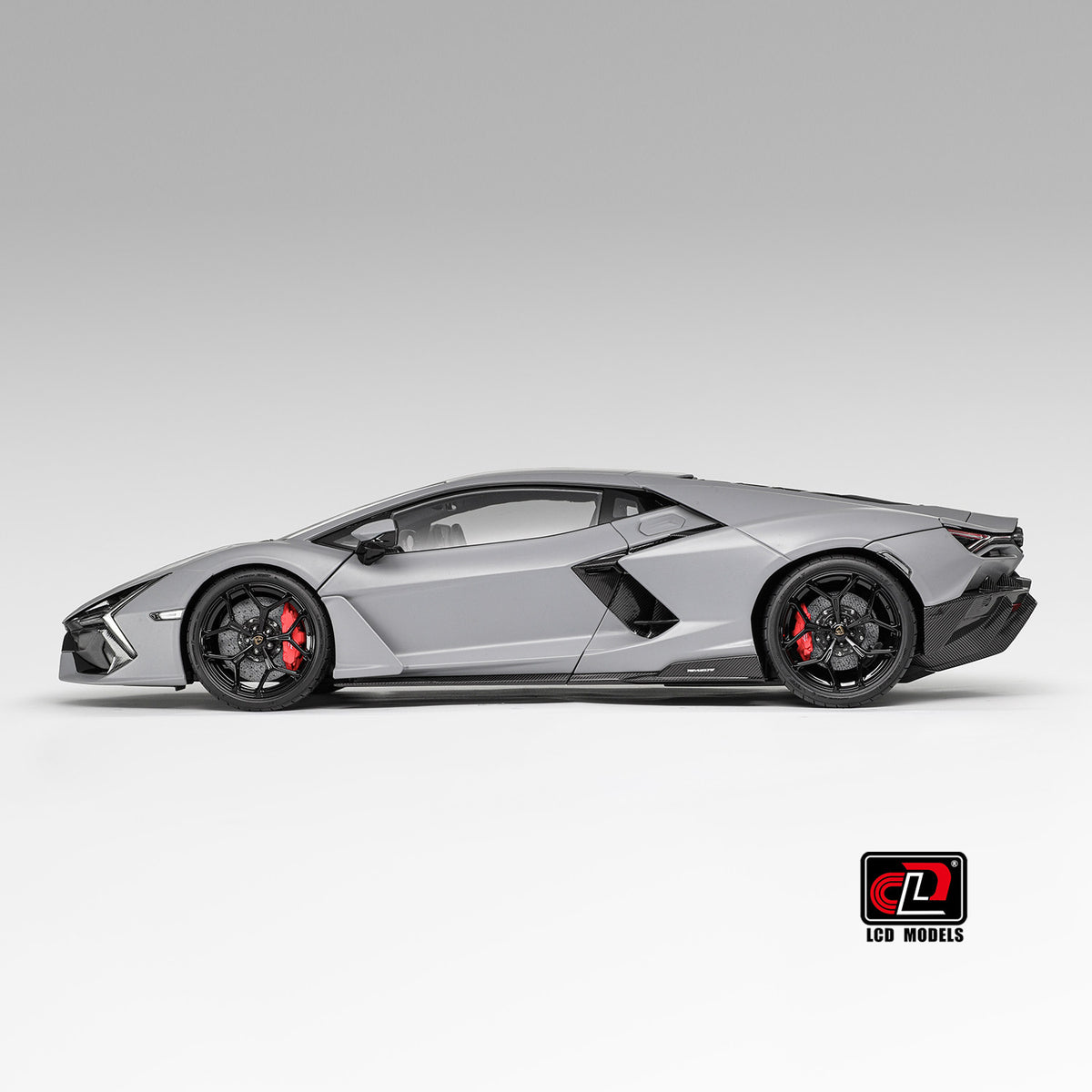 New Revuelto Renaissance Daniel LCD 1:18 Alloy Full Open Simulation Car Model Gray