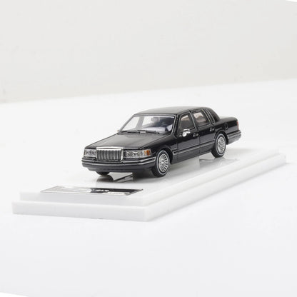 MK 1:64 Town Limousine Replica Alloy Toys Car Model Ideal for Collection Gift