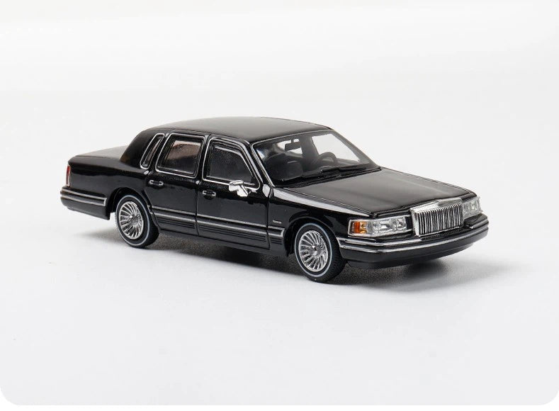 MK 1:64 Town Limousine Replica Alloy Toys Car Model Ideal for Collection Gift