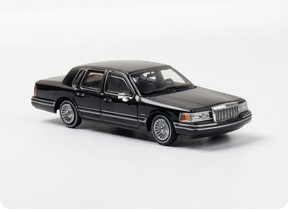 MK 1:64 Town Limousine Replica Alloy Toys Car Model Ideal for Collection Gift