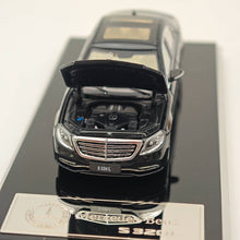 Voiture de sport en métal moulé sous pression noire Mercedes-Benz S320L W222 Sedan 1/64 GLORY MODEL 