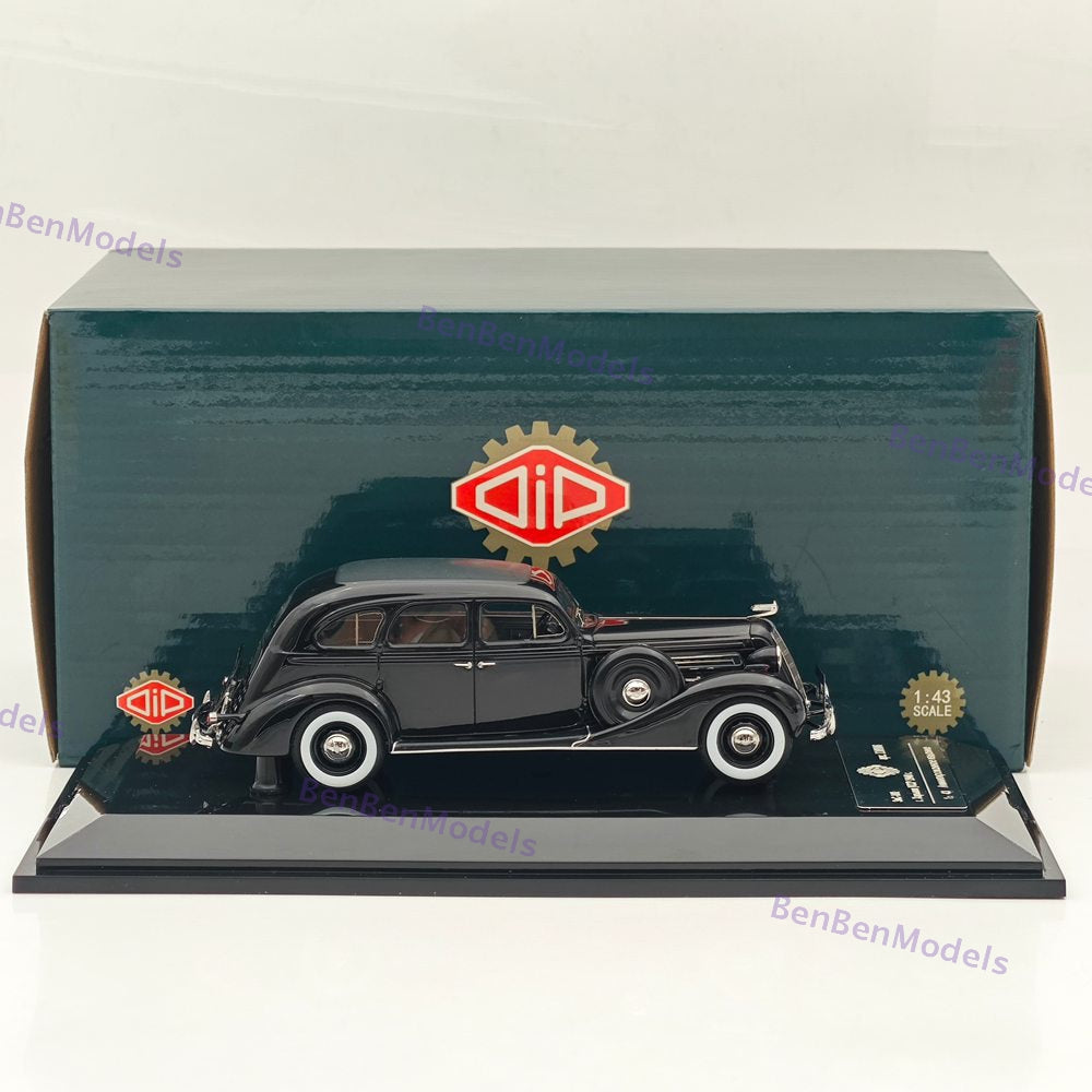 DiP Models 1/43 1940 ZIS-101 110106 Moscow Limousine Black Resin