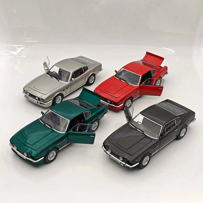 Xiaoguang 1/18 V8 Vantage 007 Movie Edition Metal Diecast Model Car Limited Collection Gifts Display