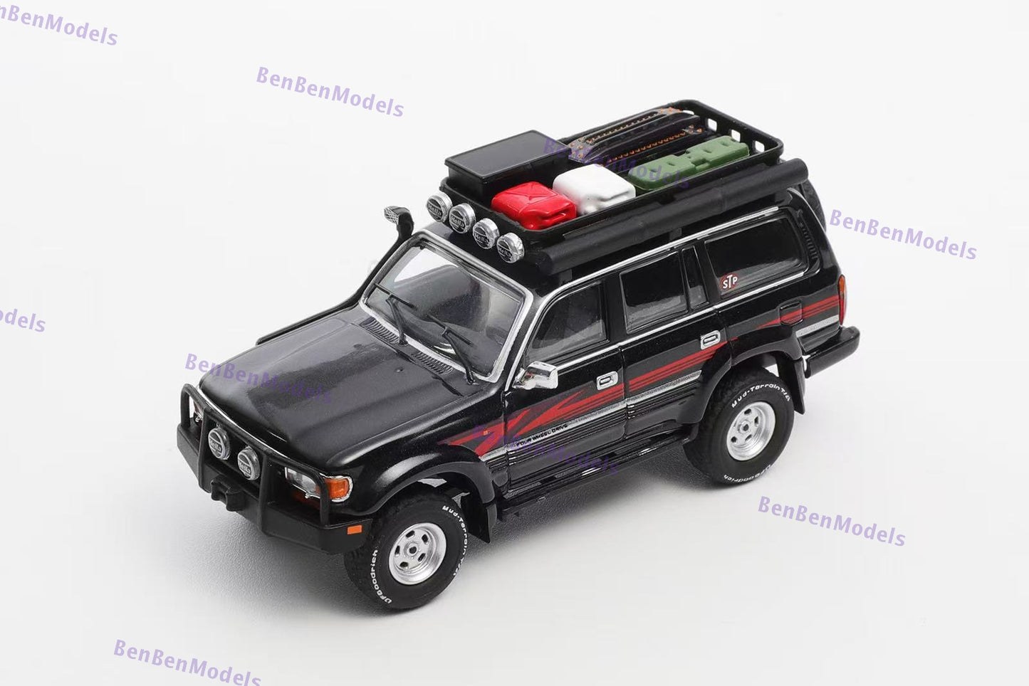 Pre-sale GCD 1/64 Toyota Land Cruiser LC80 Modified Version with Accessories