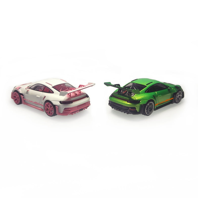 MJ 1:64 Porsche 911 992 GT3 RS Christmas Scene Diecast Toys Car Models Miniature Hobby Collection Gifts