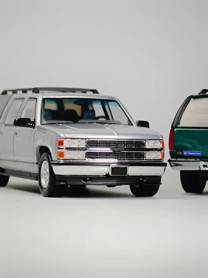 Bliss 1:64 Suburban GMT400 Full-size SUV Sports Model TMCS Malaysia 2026 Ltd 499 Diecast Model Car