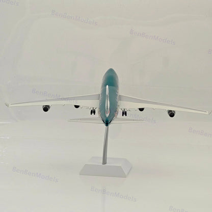 1:200 Cathay Pacific Boeing 747-400 / B-HOX / WB-747-4-064 / Aircraft Model