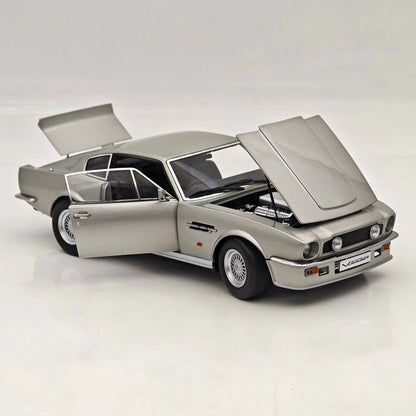 Xiaoguang 1/18 V8 Vantage 007 Movie Edition Metal Diecast Model Car Limited Collection Gifts Display