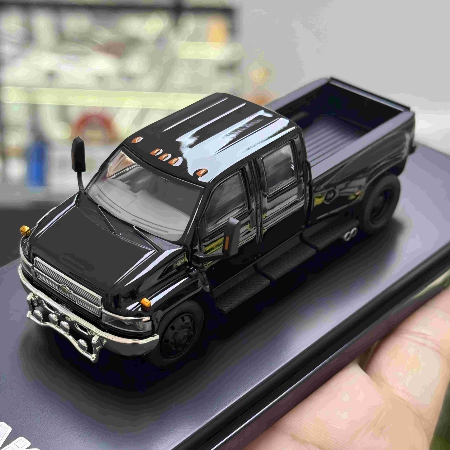 GOC 1/64 Kodiak & GMC Topkick C4500 Pickup Black Diecast Models Car