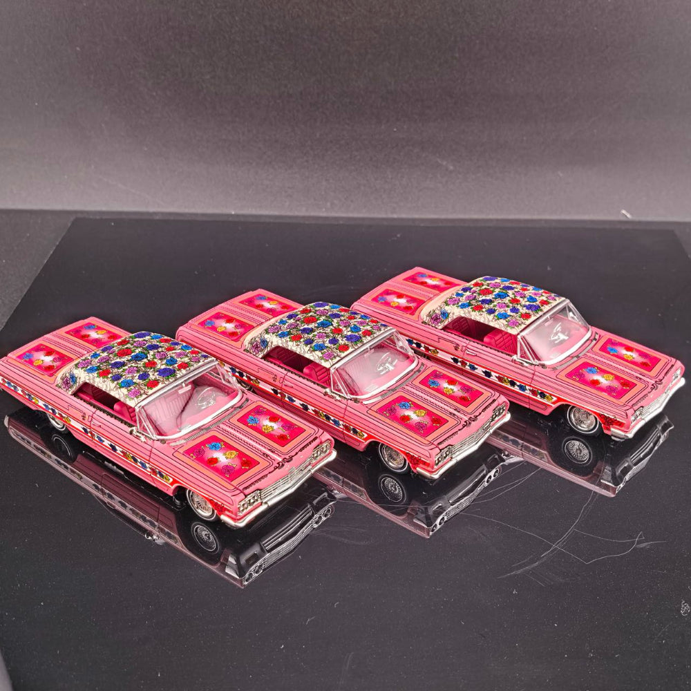 Fine Works FW 1:64 Impala Lowrider Gypsy Rose Painting Openable Convertible Adjustable Chassis Diecast Alloy Car Models Gifts