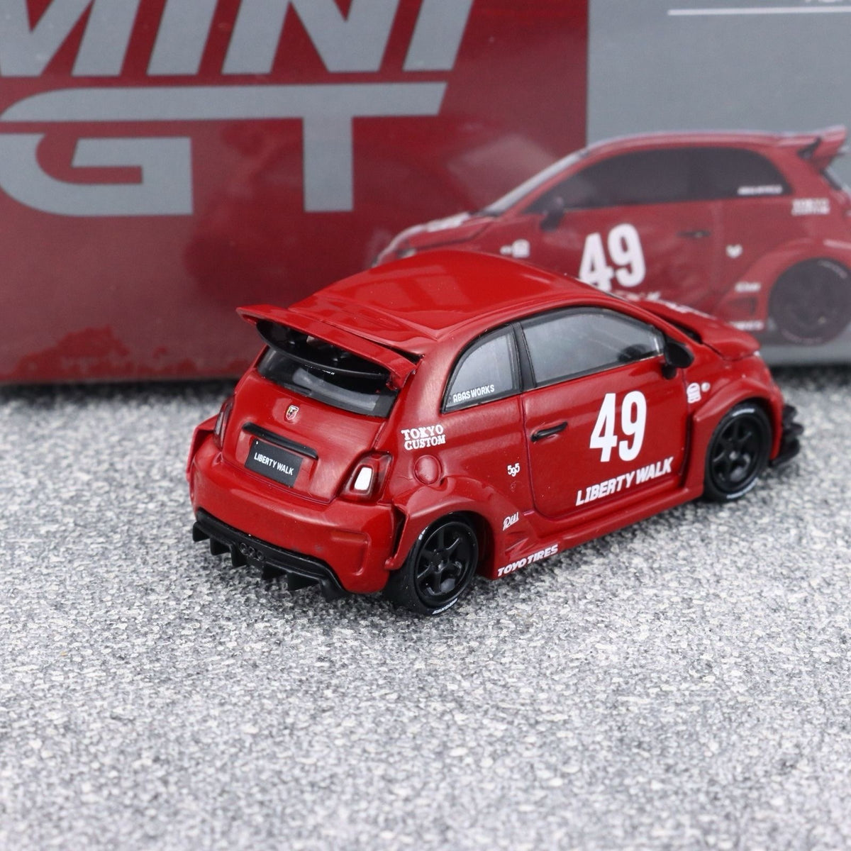 MINI GT 1:64 FIAT Abarth 595 LBWK Miniature de voiture moulée sous pression 963 #49 Cadeaux de collection de course en boîte