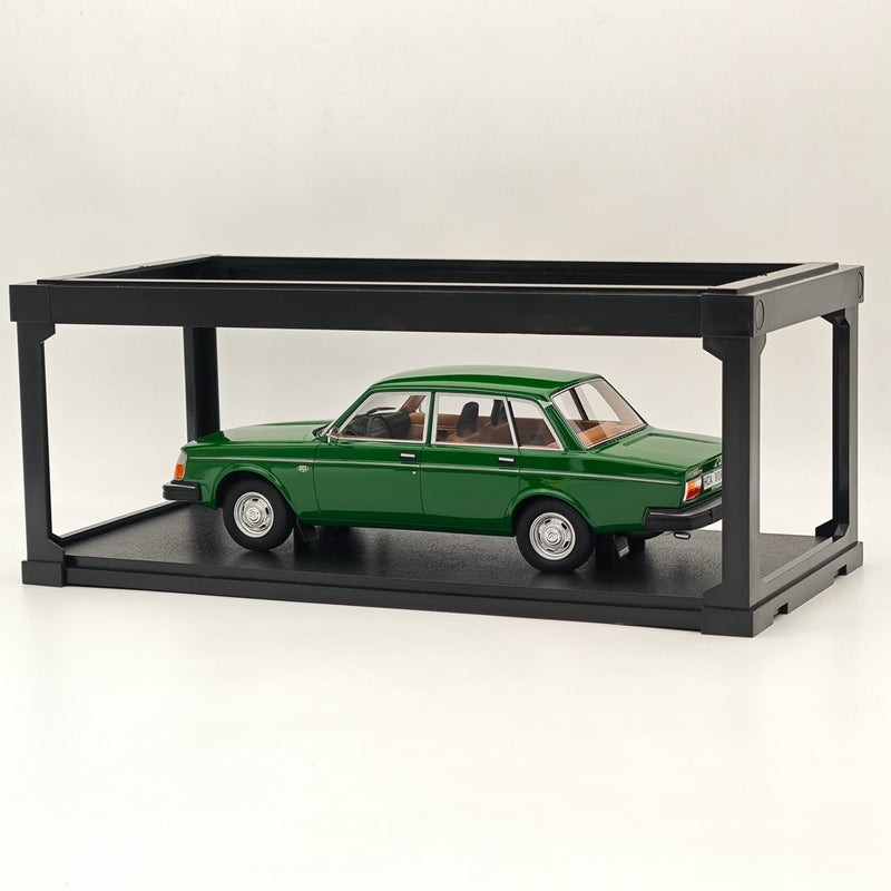CULT 1:18 Volvo 244DL Green 1975 CML130-2 Resin Model Car Limited Collection
