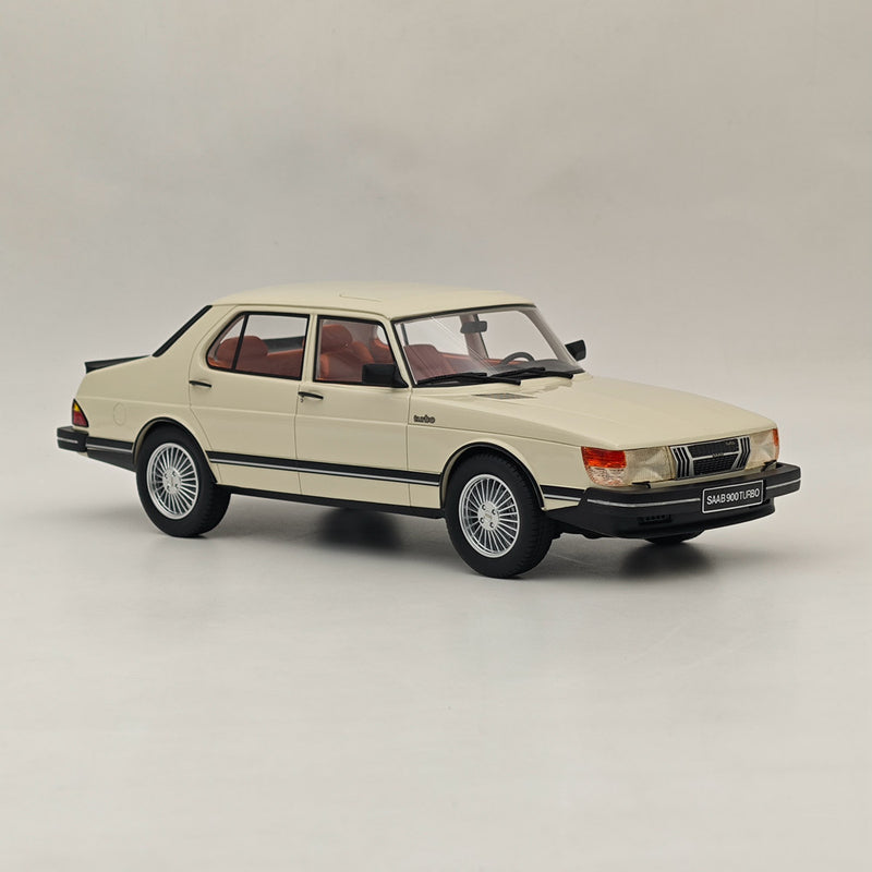 Cult 1/18 SAAB 900 Turbo 4-door 1981 CML099-2 Resin Model Car Collection White