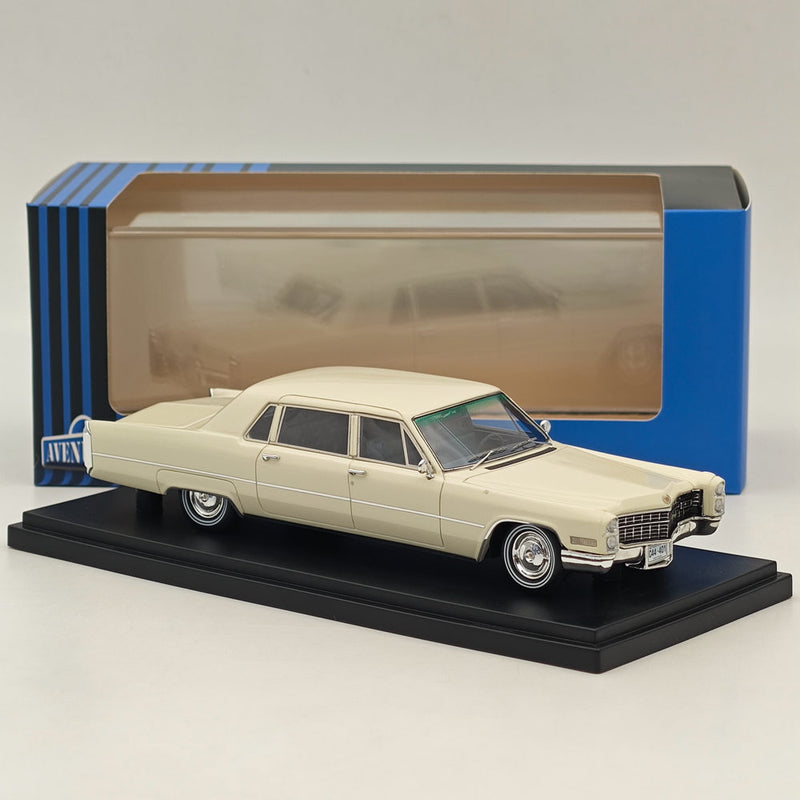 1/43 AutoCult Avenue 43 Cadillac Fleetwood Seventy-Five White Model Car Limited