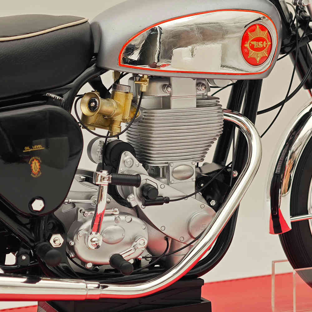 VMB 1/6 BSA GOLDSTAR CLUBMAN B04 1956 Modèle de moto en résine fait main Collection limitée