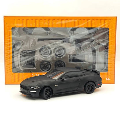 DM 1/18 2019 GT Matte Black LHD with Widebodykit Pack Diecast Model Car Miniature