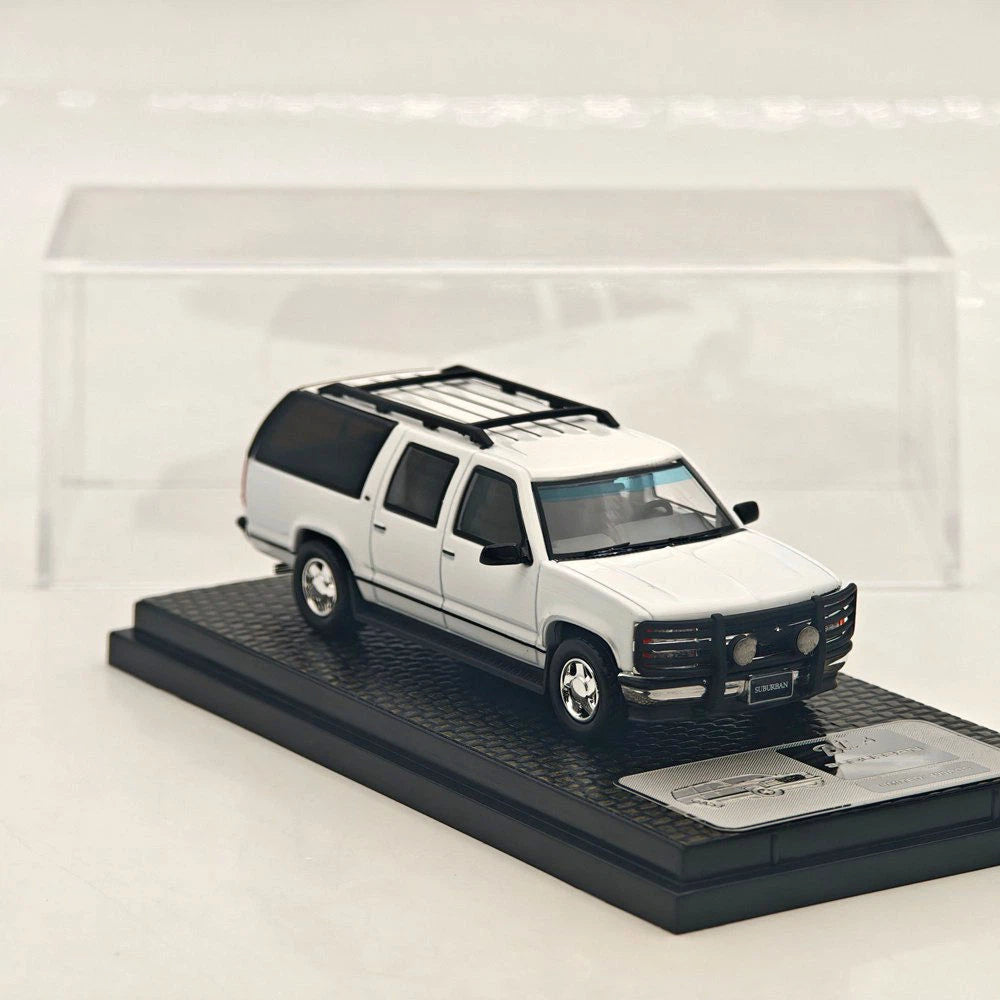 1:64 Bliss Suburban GMT400 SUV White HEC Beijing Diecast Model Car