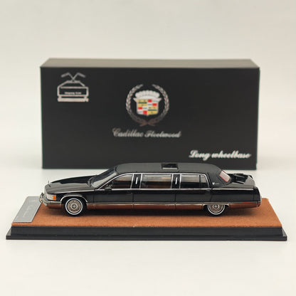 XiaoGuang 1/64 Fleetwood extended edition Black Alloy Diecast Models Car Collection