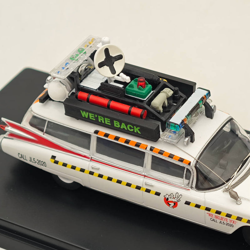 Modèle réduit de voiture miniature moulé sous pression Cadillac Ghostbusters ECTO-1A à l'échelle 1/64 