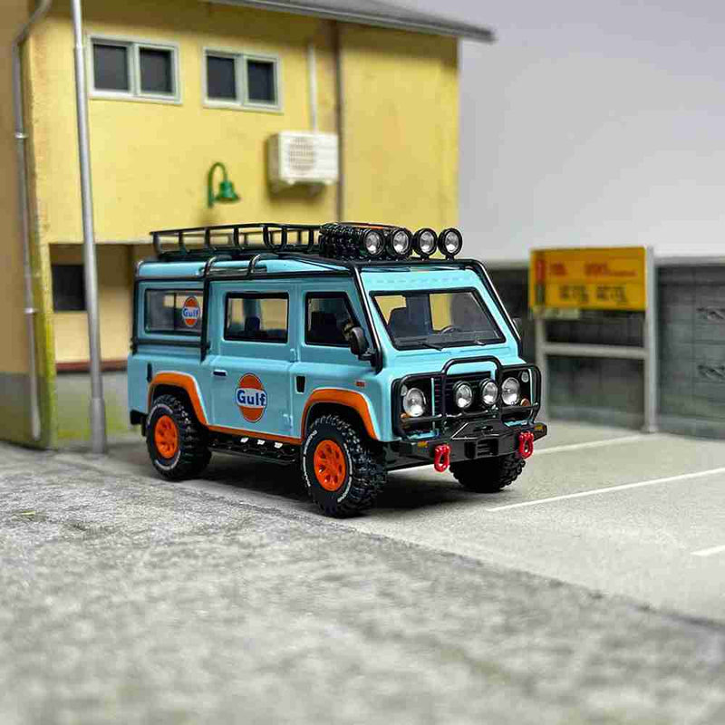 Master 1:64 Land Rover Defender Van Camp Gulf Diecast Toys Car Models Miniature Vehicle Hobby Collectible Gifts