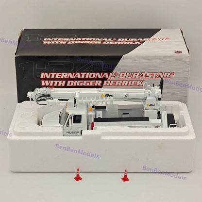 1:34 First lnternational DuraStar Digger Derrick Asplundh Construction Diecast