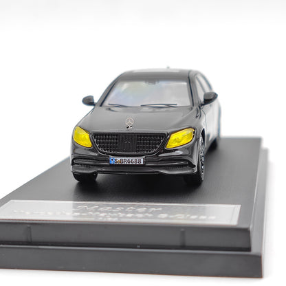 Prévente Master 1:64 Mercedes Benz Maybach Classe S S560 Jouets moulés sous pression Modèles de voitures Cadeau Auto Collection Noir