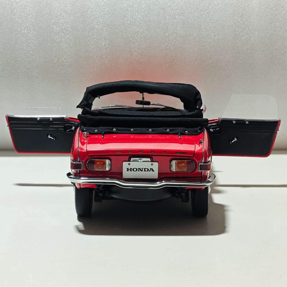 RARE 1:6 G & P HONDA S800M Convertible 1969 Diecast Model
