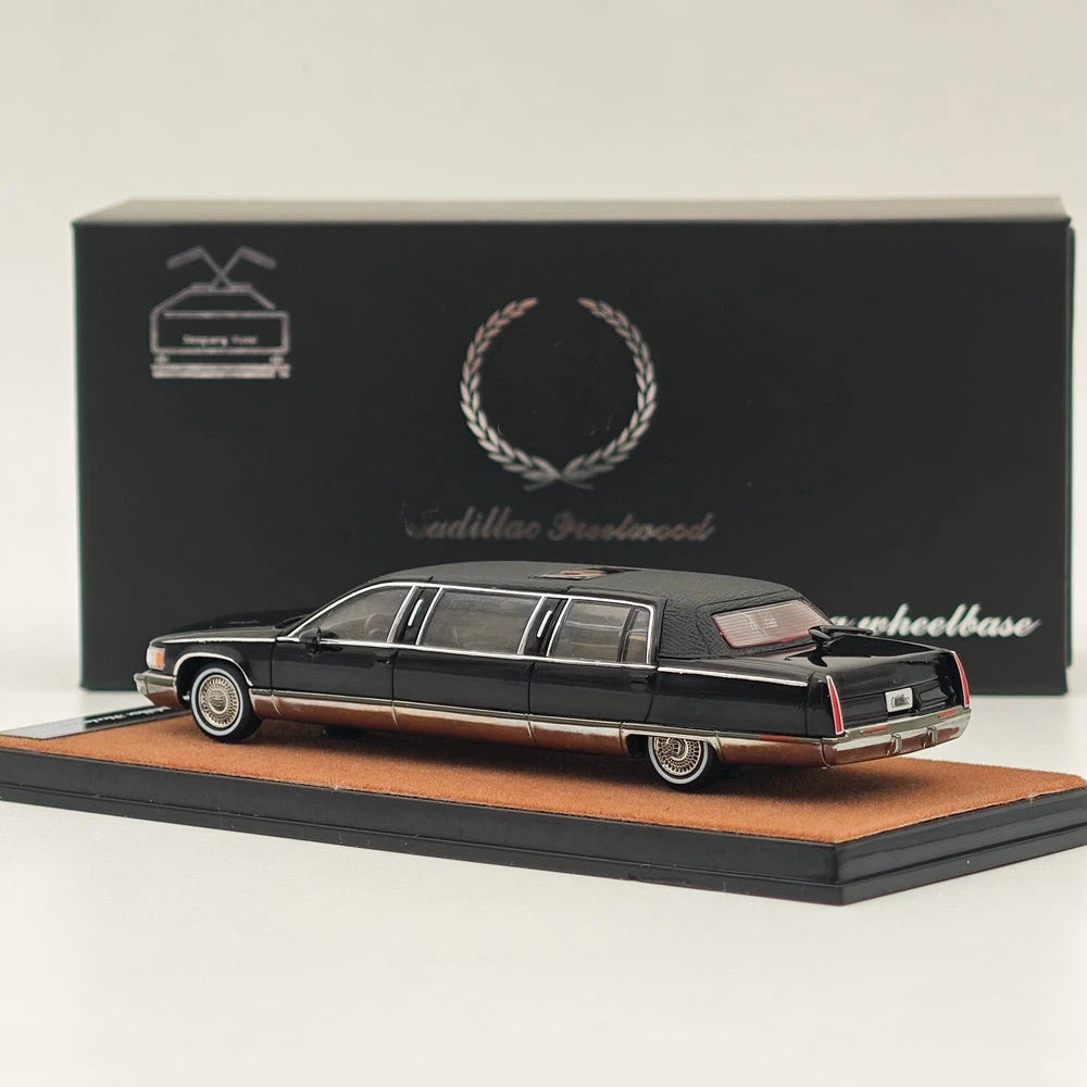 XiaoGuang 1/64 Fleetwood extended edition Black Alloy Diecast Models Car Collection