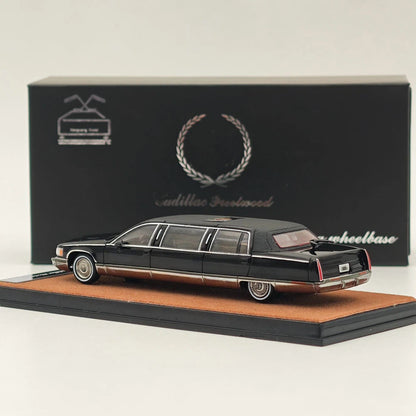 XiaoGuang 1/64 Fleetwood extended edition Black Alloy Diecast Models Car Collection