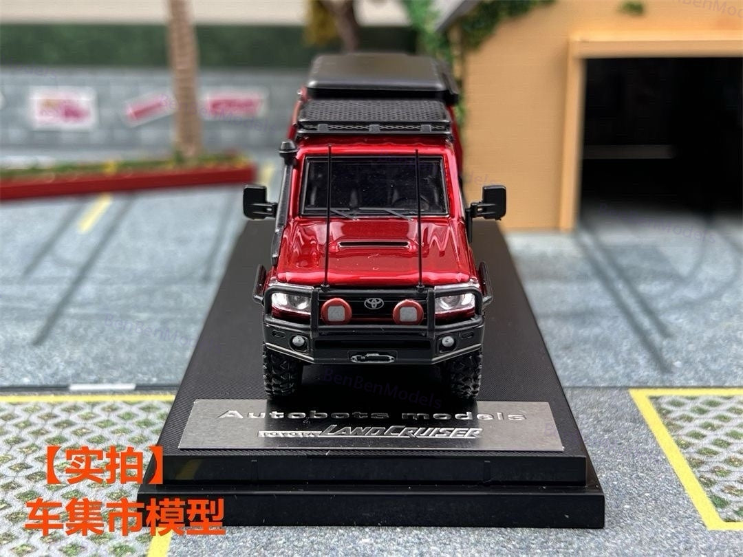 AM 1:64 Toyota Land Cruiser LC79 6X6 Double Cab Pickup Diecast Toys Car Model Gifts
