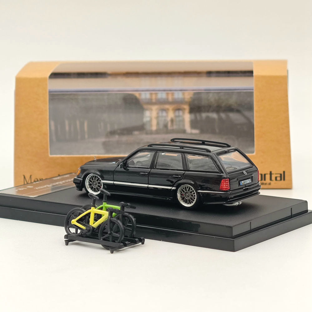 Mortal 1:64 Mercedes-Benz S124 Travel Diecast Toys Models