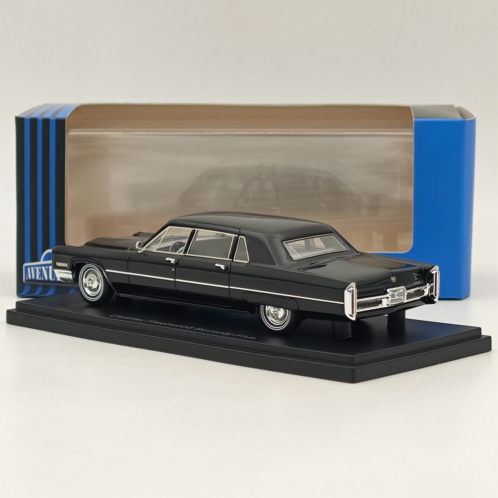 Modèle réduit de voiture Cadillac Fleetwood Seventy-Five noire, édition limitée, 1/43 AutoCult Avenue 43 
