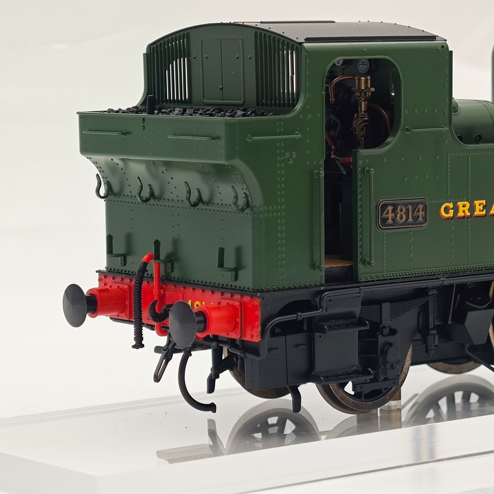 7S-006-003 Dapol 48xx O Gauge - 0-4-2T GWR green 'Great Western' lettering 4814