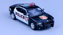 Rollin 1:64 Dodge Charger Police 2005 Salon international de l'automobile de New York Jouets moulés sous pression Modèles de voitures Miniature Hobby Cadeaux de collection 