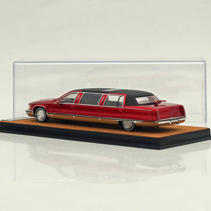 XiaoGuang 1:64 Scale Fleetwood Limousine Diecast Car Model Limited Edition Collection