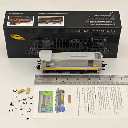 1:76 Murphy Models MM0121 Class 121 Diesel Locomotive B121 in CIE Grey livery -Railways Collection