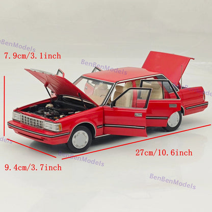 1/18 Toyota Crown Seventh Generation MS122 Red / Mi Interior Diecast Model
