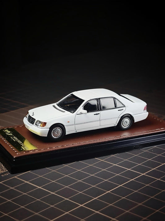 WTX 1:64 W140 600SEL Initial D Early Version Polar White Diecast Car Models Gifts(Without Dolls)