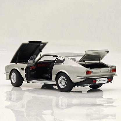 Xiaoguang 1/18 V8 Vantage 007 Movie Edition Metal Diecast Model Car Limited Collection Gifts Display