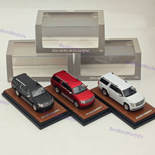 1:64 GOC Suburban 2015 Full Sized SUV Diecast Metal Car Limited