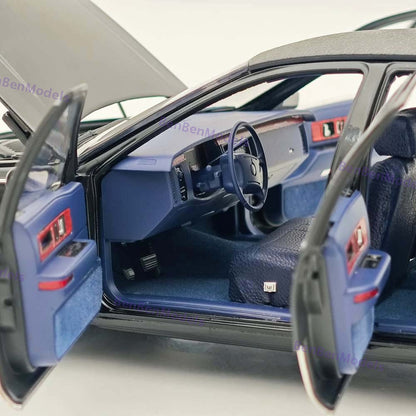 1:18 GM Cadillac 1993 Fleetwood Sedan Black / Blue Interio Diecast Model Edition