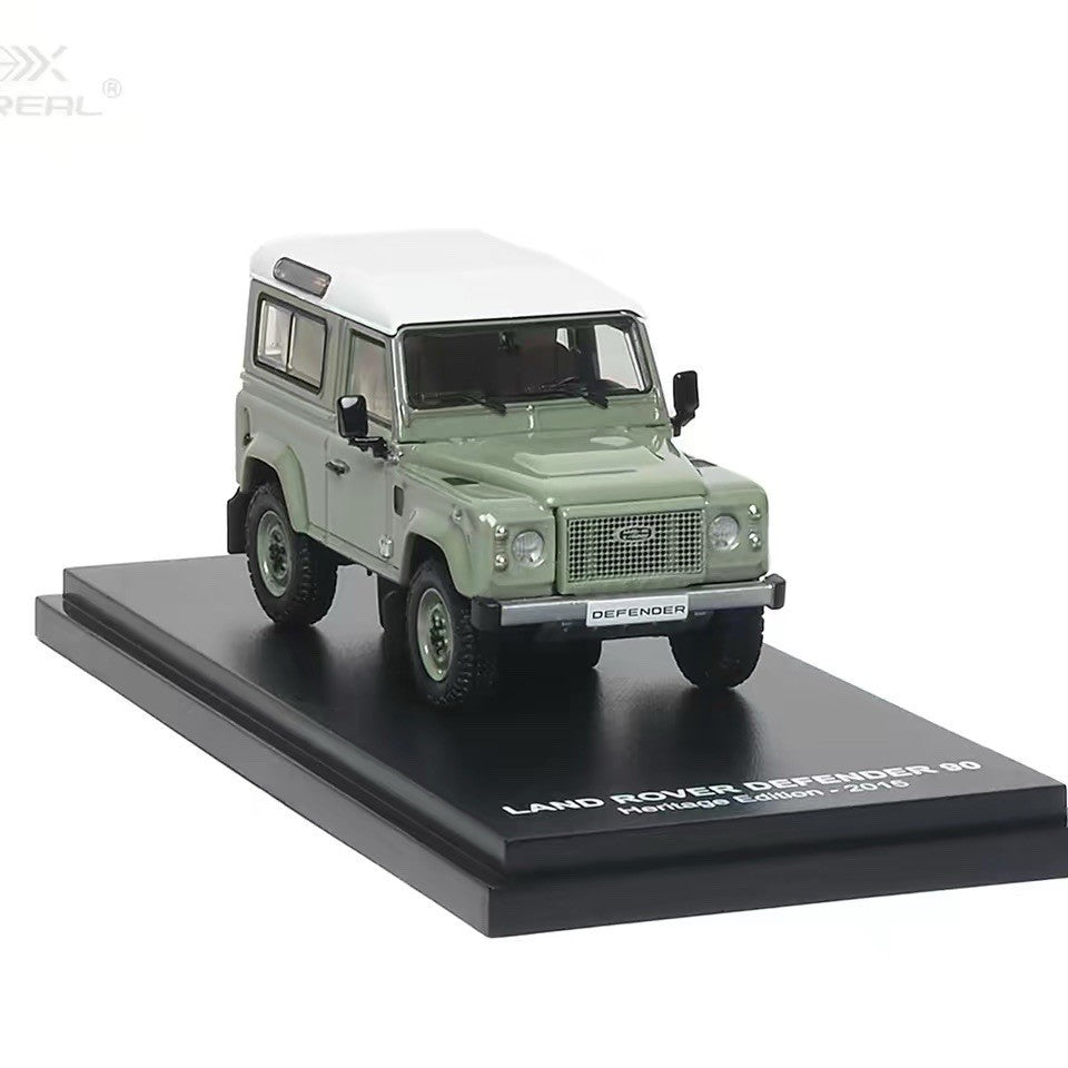 AR Box 1/64 Defender 90 Heritage 2015 Green Diecast Collectible Gift