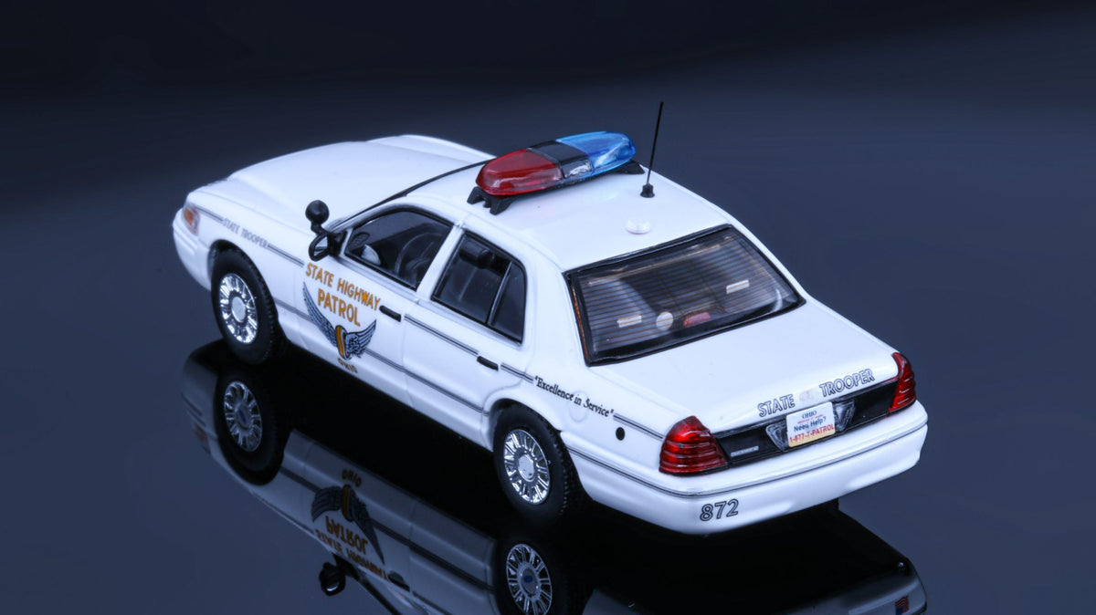 Rollin 1:64 Crown Victoria Ohio State Highway Patrol CV Diecast Model Car