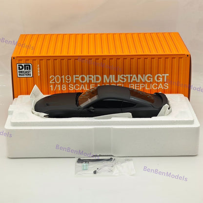 DM 1/18 Scale Replicas Ford Mustang GT 2019 Widebodykit Pack LHD Matt Black