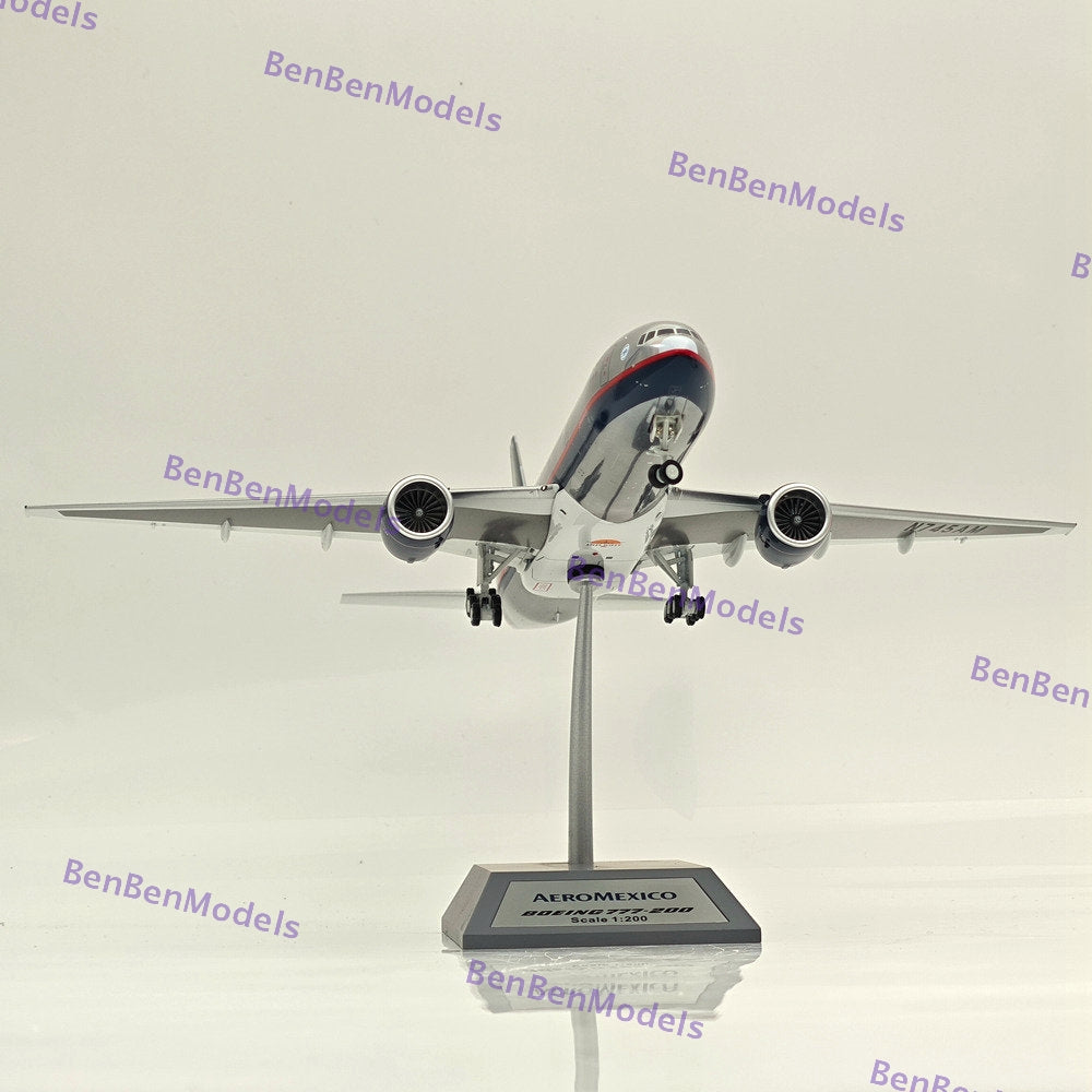 Aeromexico Boeing 777-200 N745AM / IF772AM1023P / INFLIGHT 200 WITH STAND /1:200