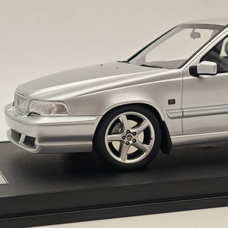 RAM Collectibles 1:18 VOLVO S70R 1998 RM-0012 Resin Model Car Limited Silver